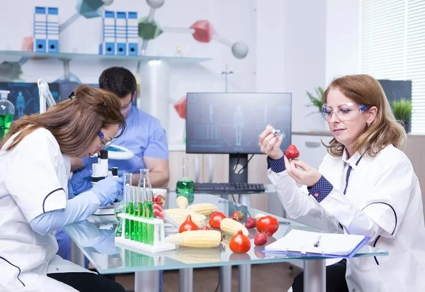 Diş hekimleri, ağız yoluyla birçok hastalığı teşhis edebildikleri bilinmektedir.