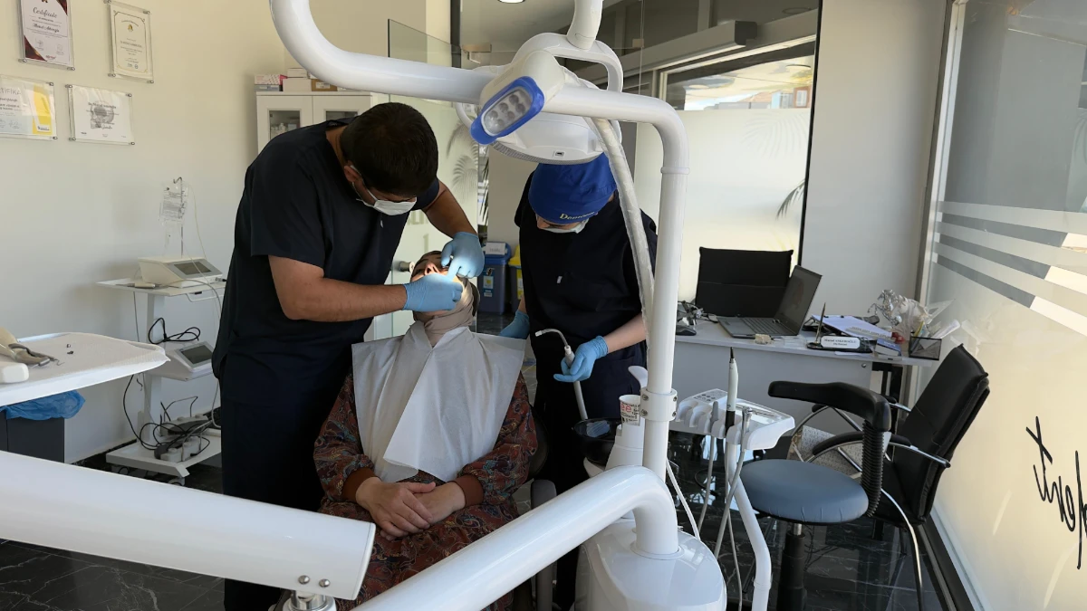 Dental implants surgery in Bursa, Turkey at ASDENT Dental Clinic