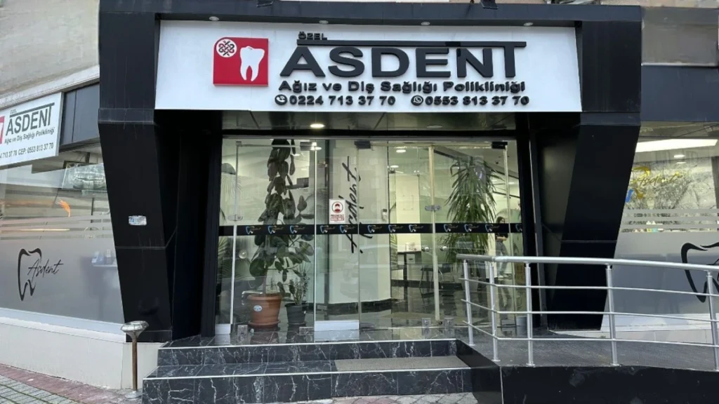 Dental implants in Turkey, Dental treatment in Turkey, Dental clinic in Turkey